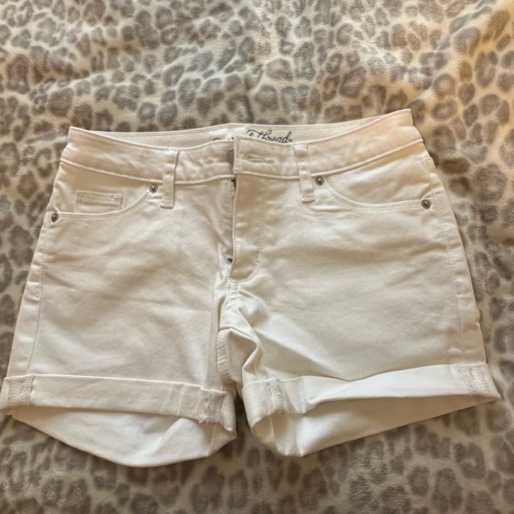 Women’s Universal Thread White Denim Shorts